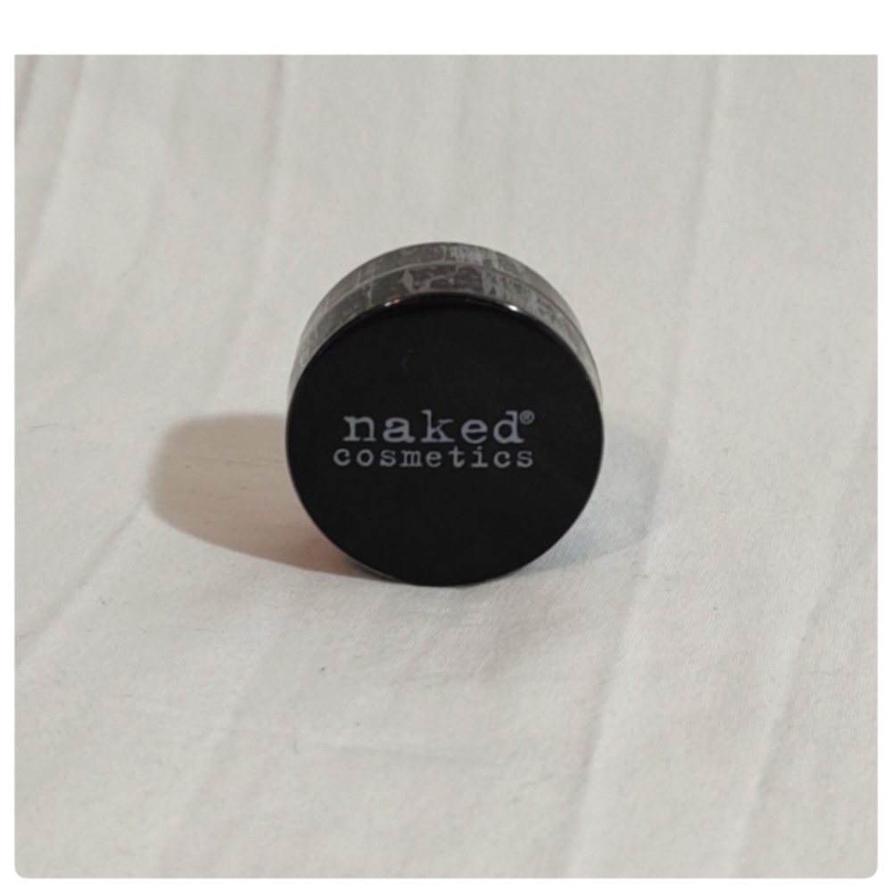 5/$15    Naked Cosmetics Lip Scrub Vanilla Creme